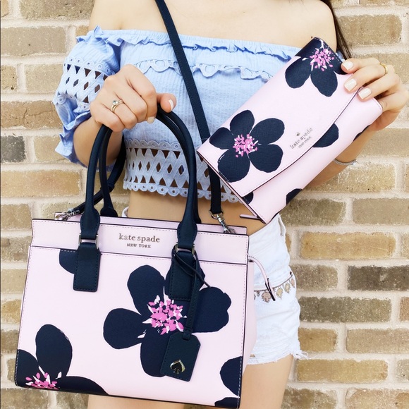 kate spade Handbags - BUNDLE - Kate Spade satchel + convertible wallet